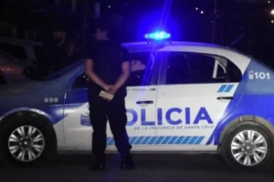 Le dispararon en el rostro a un joven en la Plaza San Martín: hay dos detenidos
