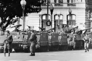 A 50 años del Golpe: periodismo, memoria, siempre democracia y la tapa de Crónica