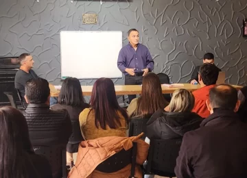 El personal legislativo anunció un paro total para el jueves en reclamo de paritarias El personal legislativo anunció un paro total para el jueves en reclamo de paritarias