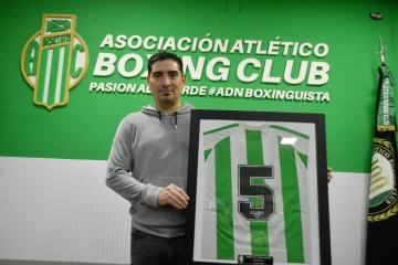 El Atlético Boxing Club homenajeó a Daniel Maidana, histórico jugador de la institución El Atlético Boxing Club homenajeó a Daniel Maidana, histórico jugador de la institución
