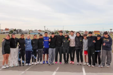 El Club Vial se prepara para el selectivo que representará a Santa Cruz en los Juegos EPaDe El Club Vial se prepara para el selectivo que representará a Santa Cruz en los Juegos EPaDe