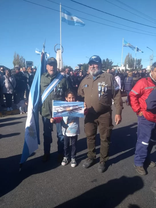 CELESTE-MALVINERITA-Y-VETERANOS-4-546x728