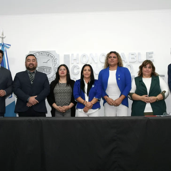 Asumió Daiana Rutherford como concejal de Río Gallegos: “Voy a trabajar en territorio”