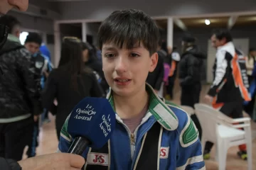 Agustín Muñoz feliz y emocionado por su primer podio: “Gracias a mi familia” Agustín Muñoz feliz y emocionado por su primer podio: “Gracias a mi familia”