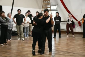 Con el espectáculo “Somos Tango”, el ballet de la Escuela Provincial de Danzas se prepara para Preliminar del Mundial