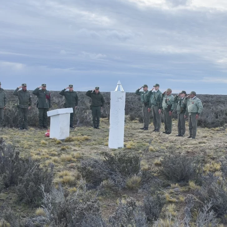 A 30 años de la tragedia, homenajearon a los caídos en el accidente del helicóptero GN-916 A 30 años de la tragedia, homenajearon a los caídos en el accidente del helicóptero GN-916