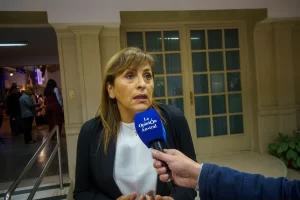 Iris Rasgido habló sobre la quita del pago las licencias gremiales: “Es una etapa más en el ordinamento del CPE que está en el marco de la ley” Iris Rasgido habló sobre la quita del pago las licencias gremiales: “Es una etapa más en el ordinamento del CPE que está en el marco de la ley”
