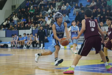 Hispano y San Miguel se sacaron chispas en las finales del Torneo de Básquet “Futuro con Memoria” Hispano y San Miguel se sacaron chispas en las finales del Torneo de Básquet “Futuro con Memoria”