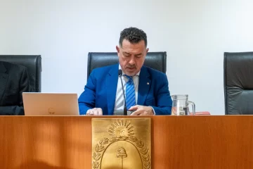 El juez del juicio por hundimiento del ARA San Juan propuso una inspección ocular al submarino gemelo ARA Santa Cruz “antes que lo desguacen” El juez del juicio por hundimiento del ARA San Juan propuso una inspección ocular al submarino gemelo ARA Santa Cruz “antes que lo desguacen”