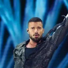 Ricky Martin llegó a la Argentina junto a sus hijos mellizos