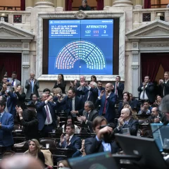 Diputados sancionó la reforma a la Ley de Glaciares por 137 votos a favor y 111 en contra
