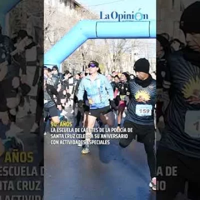 La Escuela de Cadetes de la Policía de Santa Cruz celebra 90 años de historia La Escuela de Cadetes de la Policía de Santa Cruz celebra 90 años de historia