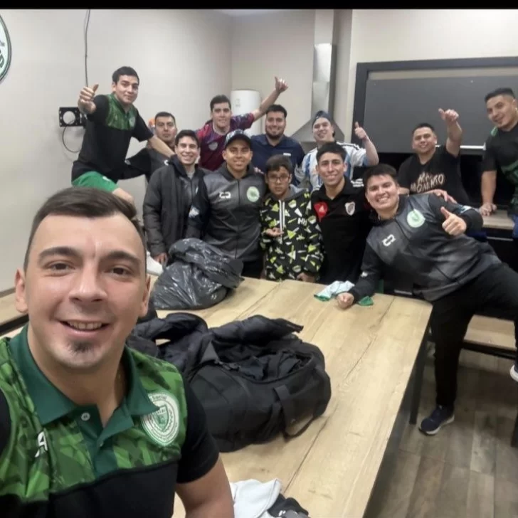 Camioneros sigue mirando a todos desde arriba en la “A” y en la “B” la cima se la reparten Juventud Santacruceña y Los Pibes Camioneros sigue mirando a todos desde arriba en la “A” y en la “B” la cima se la reparten Juventud Santacruceña y Los Pibes