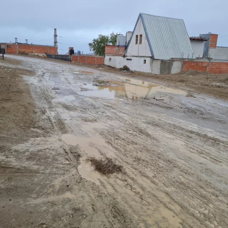 Temporal en Caleta Olivia: más de 12 horas sin energía y complicaciones en distintos sectores Temporal en Caleta Olivia: más de 12 horas sin energía y complicaciones en distintos sectores