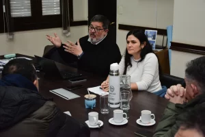 Gobierno de Santa Cruz confirmó fechas de paritarias: “Es el momento oportuno”, afirmó Verbes