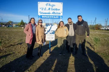 Homenaje a Fernando Alturria: “Siempre vamos a recordarlo como un hombre que entregó su vida por los demás y por su familia” Homenaje a Fernando Alturria: “Siempre vamos a recordarlo como un hombre que entregó su vida por los demás y por su familia”