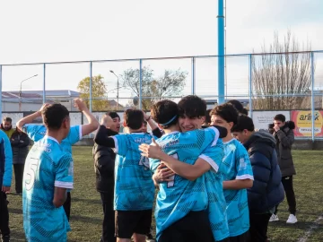 Hispano Americano venció a Boxing Club y se consagró campeón invicto en Cuarta División Hispano Americano venció a Boxing Club y se consagró campeón invicto en Cuarta División