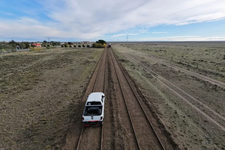“La reactivación del tren cambiará la matriz productiva de la zona norte de Santa Cruz”, afirmó Vidal