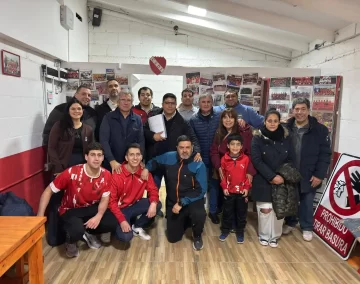Independiente de Río Gallegos tendrá su cancha de césped sintético Independiente de Río Gallegos tendrá su cancha de césped sintético