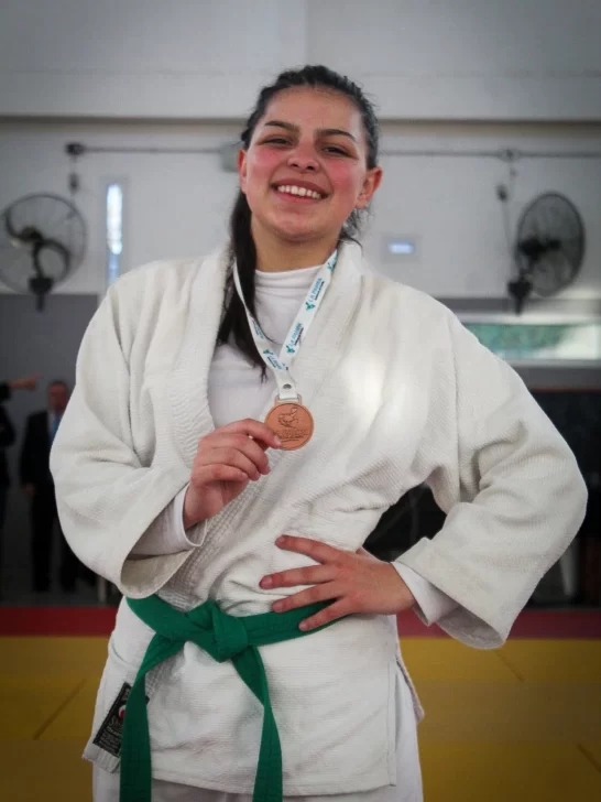 JUDO-FEM-546x728