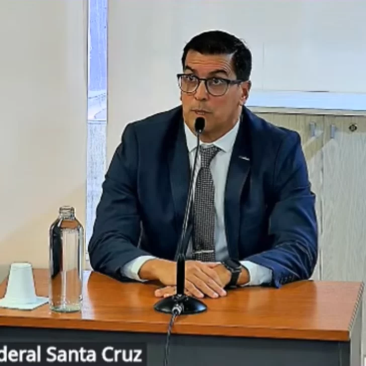 “El buque era seguro para operar”: la defensa buscó reforzar su postura en otra jornada clave del juicio por el ARA San Juan “El buque era seguro para operar”: la defensa buscó reforzar su postura en otra jornada clave del juicio por el ARA San Juan