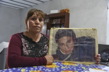“No quiero payasadas, quiero que me devuelvan a mi hijo con vida”, reclamó la madre de Iván Torres “No quiero payasadas, quiero que me devuelvan a mi hijo con vida”, reclamó la madre de Iván Torres