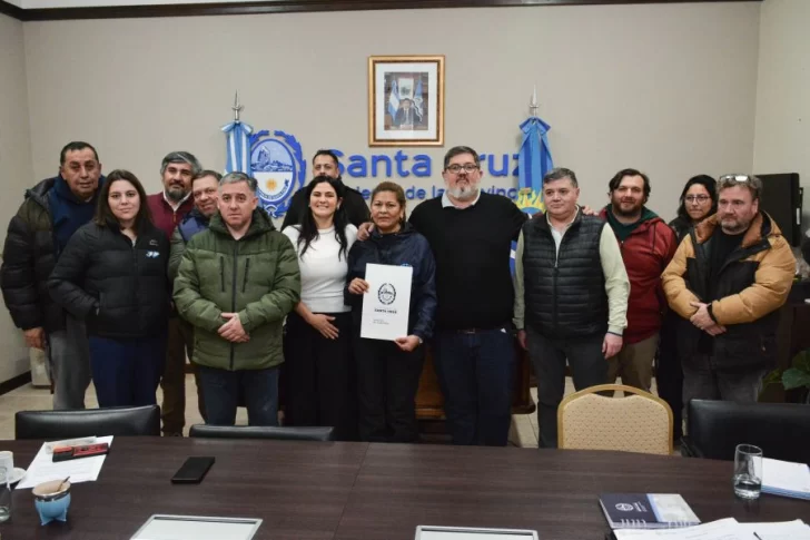 VIDAL-LLAMADO-A-PARITARIAS-728x485
