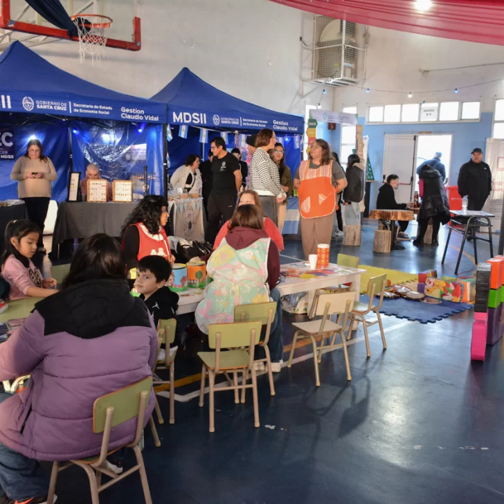 Trámites, asesoramiento y actividades para toda la familia en “Viva Barrio” Trámites, asesoramiento y actividades para toda la familia en “Viva Barrio”