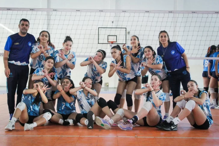 VOLEY-FEMENINO-728x485