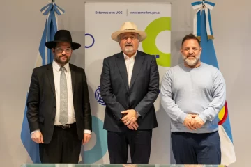 Macharashvili recibió al Gran Rabino Eliahu Hamra para profundizar la agenda de trabajo con la AMIA Macharashvili recibió al Gran Rabino Eliahu Hamra para profundizar la agenda de trabajo con la AMIA