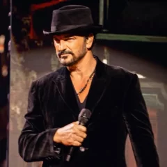 Ricardo Arjona agotó 14 shows y suma tres nuevas fechas