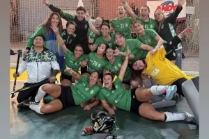 Mariela Mendoza, entrenadora de Hockey del Boxing Club: “Orgullo y admiración por estas chicas que siguen representando a la institución”