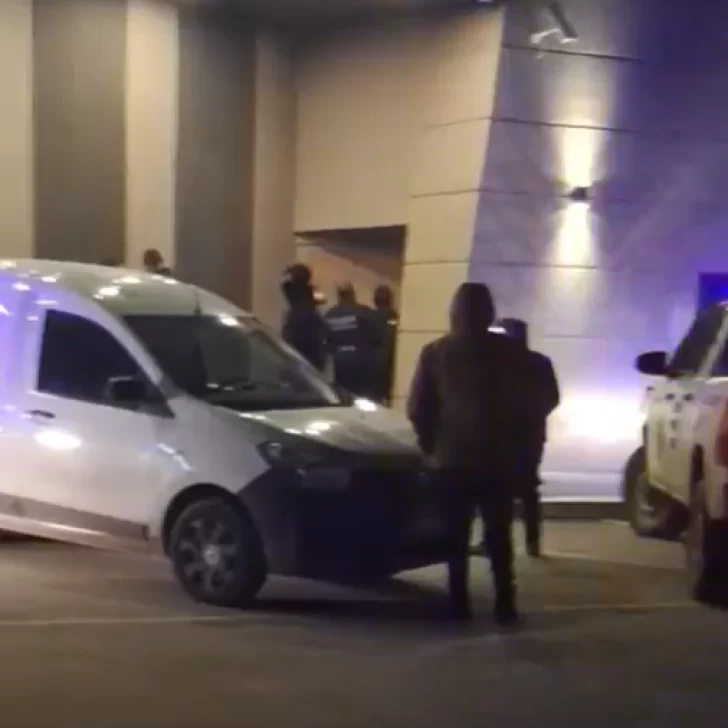 Cómo detuvieron al hombre que apuñaló al estudiante de la UNPA: buscan el arma y el auto en el que huyó Cómo detuvieron al hombre que apuñaló al estudiante de la UNPA: buscan el arma y el auto en el que huyó