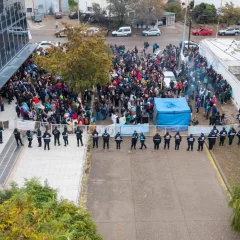 Docentes de Chubut rechazaron la oferta salarial y convocaron a un paro en las escuelas para el lunes