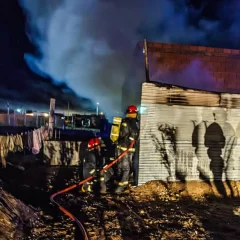 Un incendio destruyó una vivienda de material liviano en Piedra Buena