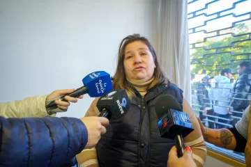 Caso “Cokito” Oyarzo: “Hay más funcionarios que deberían pagar por la muerte de Rodrigo”, dijo Paola Stout Caso “Cokito” Oyarzo: “Hay más funcionarios que deberían pagar por la muerte de Rodrigo”, dijo Paola Stout