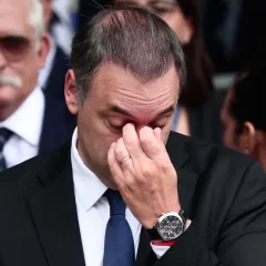 Adorni comparte abogado con la familia del jubilado que recibió un millón de dólares del creador de $LIBRA