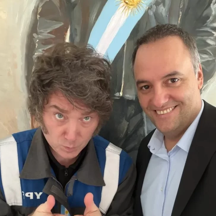 Javier Milei confía en Manuel Adorni y se enfoca en las expectativas Javier Milei confía en Manuel Adorni y se enfoca en las expectativas