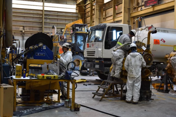  La minería se consolida como uno de los principales motores económicos de Santa Cruz.
