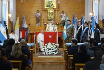 Fuerte reflexión de Mons. Medina en el Tedeum por el 25 de Mayo: “La situación social y económica de nuestro país nos golpea el alma” Fuerte reflexión de Mons. Medina en el Tedeum por el 25 de Mayo: “La situación social y económica de nuestro país nos golpea el alma”