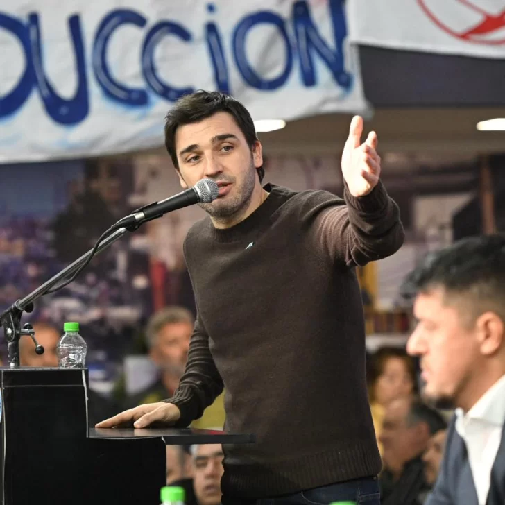 Nacho Torres: “La inversión tiene que verse reflejada en más empleo y desarrollo para nuestra provincia” Nacho Torres: “La inversión tiene que verse reflejada en más empleo y desarrollo para nuestra provincia”