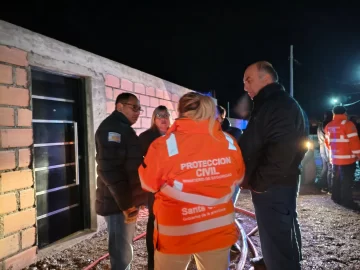 El Gobierno de Santa Cruz decretó tres días de duelo por la tragedia en Perito Moreno: qué implica El Gobierno de Santa Cruz decretó tres días de duelo por la tragedia en Perito Moreno: qué implica