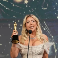 El emotivo discurso de Wanda Nara tras ganar el premio Martín Fierro: “Soy una mujer que tiene leucemia”