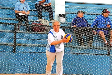 Torneo de Newcom rendirá homenaje a María Contreras, referente del deporte regional Torneo de Newcom rendirá homenaje a María Contreras, referente del deporte regional