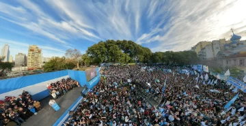 Máximo Kirchner sobre Cristina: “Reclamamos su libertad porque es inocente” Máximo Kirchner sobre Cristina: “Reclamamos su libertad porque es inocente”