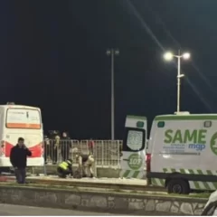Tragedia en Mar del Plata: un colectivo atropelló a varias personas y dejó una víctima fatal