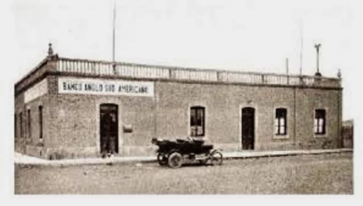 Banco-Anglo-Sudamericano-de-Puerto-Santa-Cruz-728x414