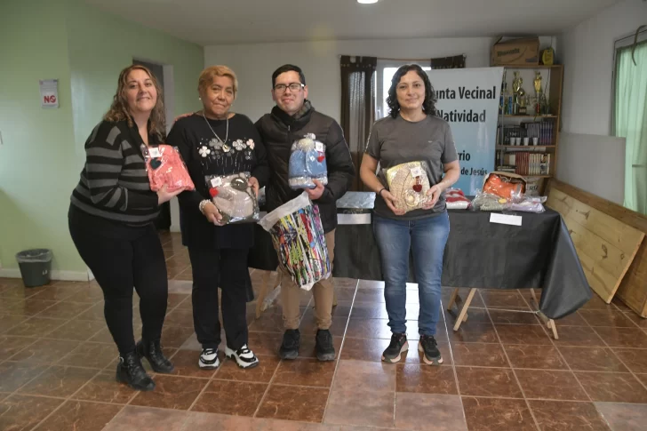 CAMPANA-MANOS-QUE-ABRIGAN-2026-2-728x485