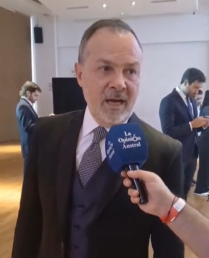 Gustavo Sylvestre tras ganar el Martín Fierro de Portales Web: “Es el peor momento de la política en la Argentina”