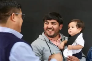 Claudio Vidal saludó a los papás en su día: “Agradecerles por todo lo que hacen” Claudio Vidal saludó a los papás en su día: “Agradecerles por todo lo que hacen”